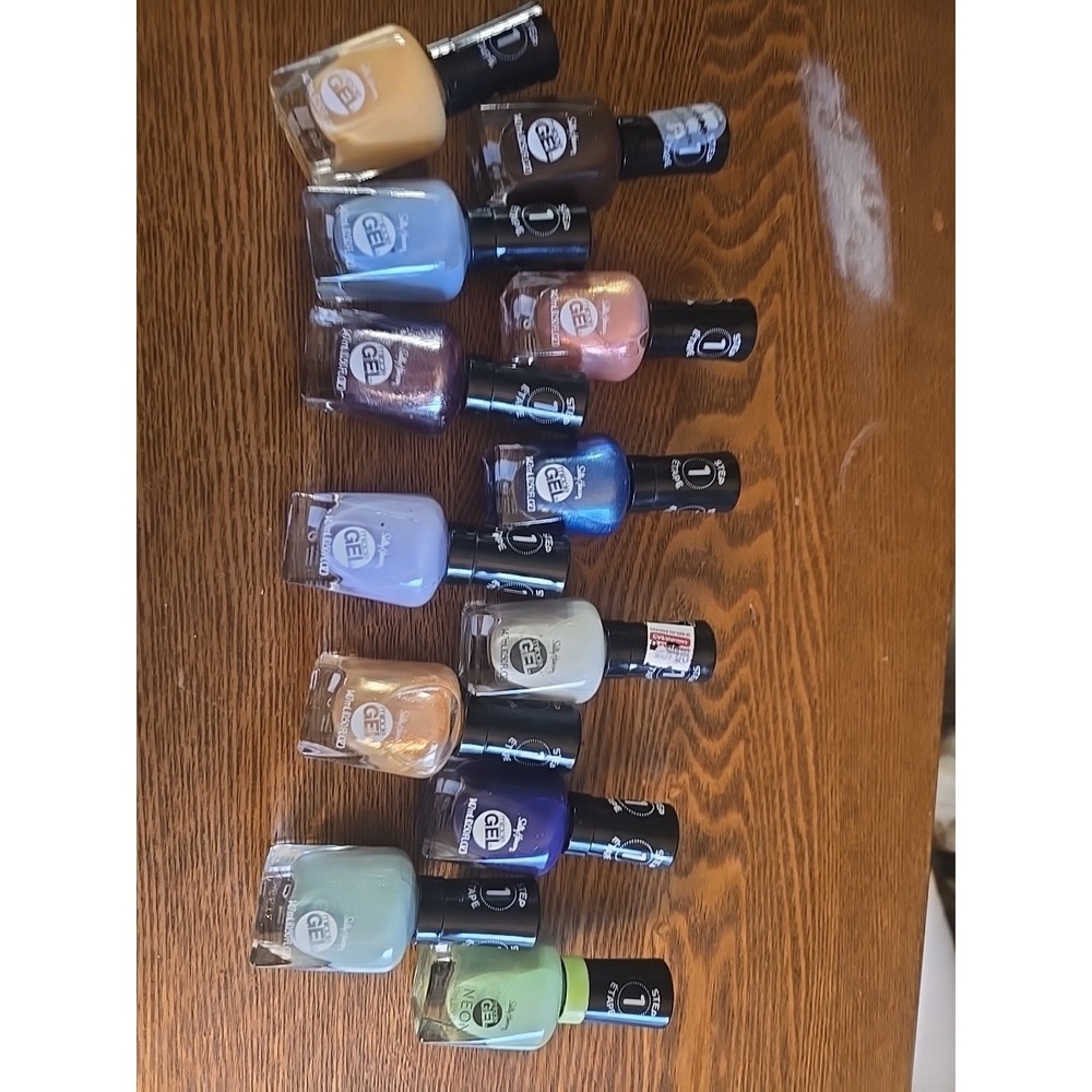 Lot Of 12 Sally Hansen Miracle Gel Nail Polish  0.5 fl oz